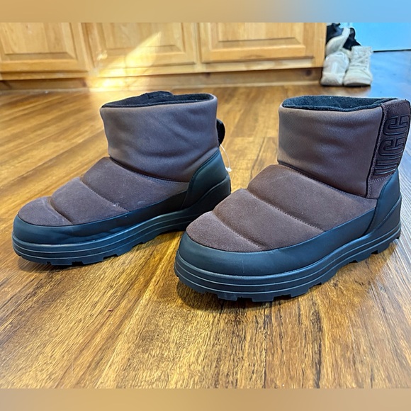♥️💖 UGG Classic KLAMUTH MINI SUEDE CLASSIC BOOTS Chocolate Brown EUC - Picture 5 of 16